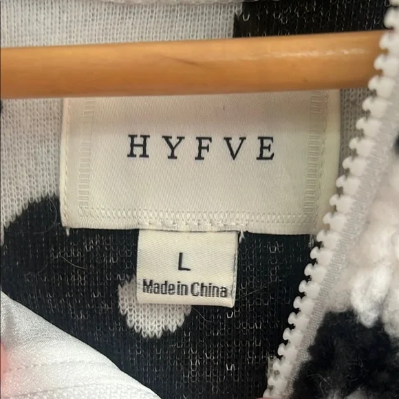 HYFVE Black and White Floral Short Push Jacket - Picture 3 of 9